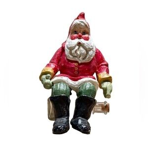 HOUSE OF HATTEN, COLLECTIBLE SANTA CLAUS. CRAFTED IN 1988.